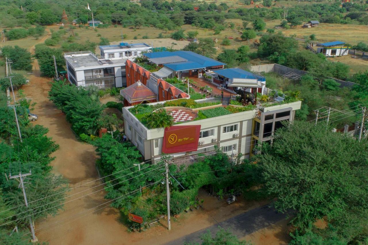 Sky View Hotel Баган Екстериор снимка
