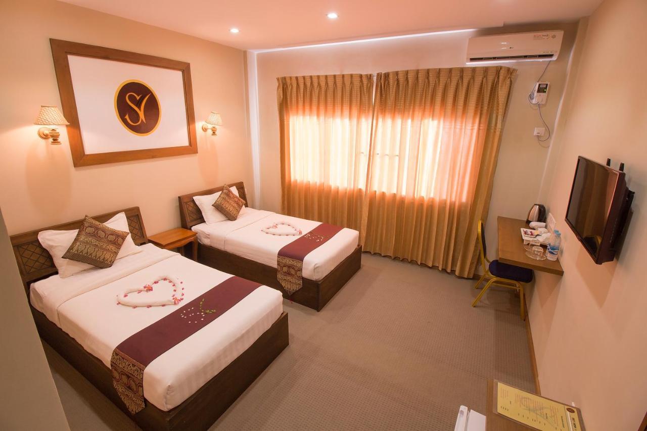 Sky View Hotel Баган Екстериор снимка